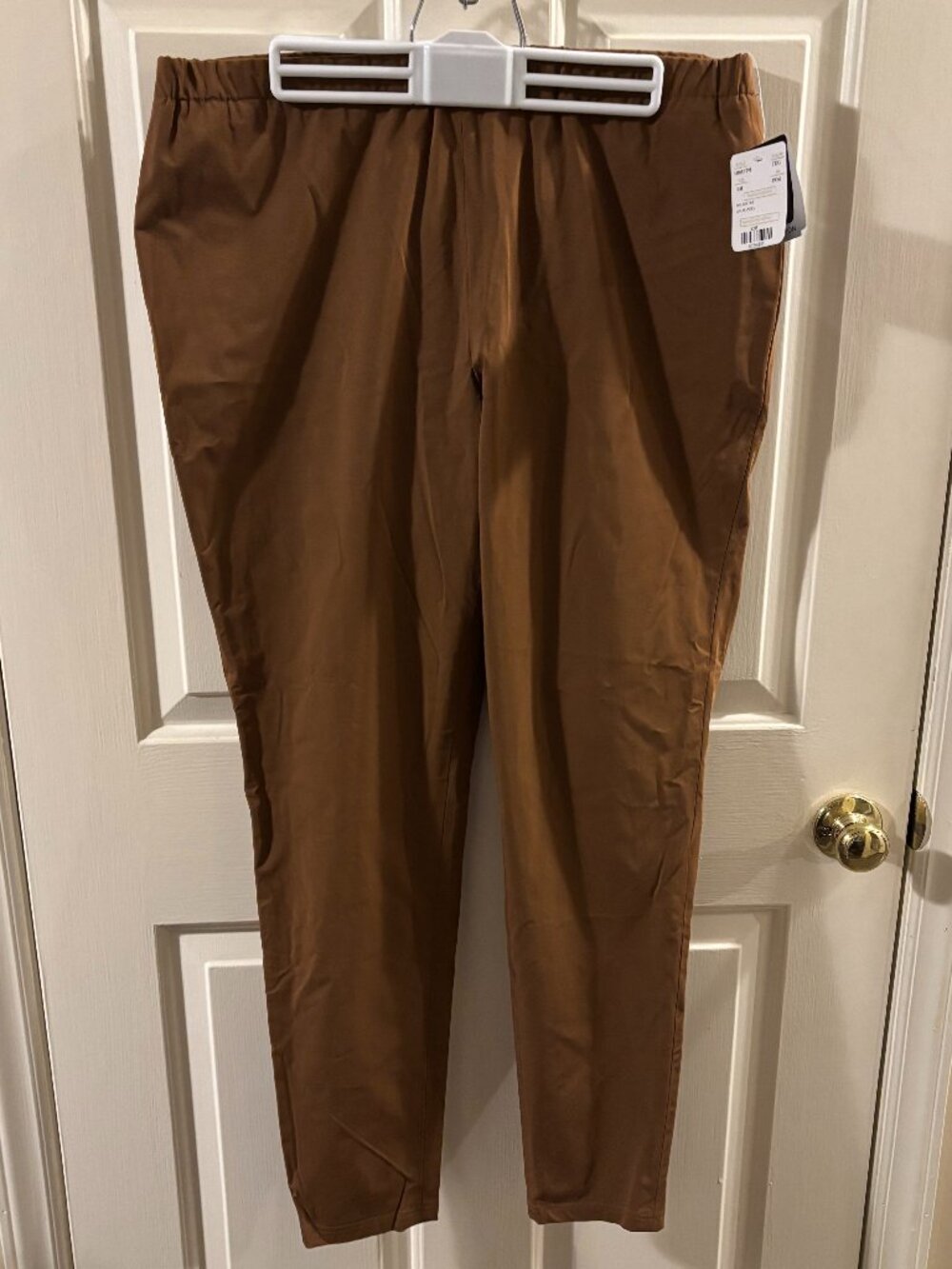 Doncaster Women's Pull-on Elastic Waist Brown tapered Pants ~ 16 ~ NWT ORG $285